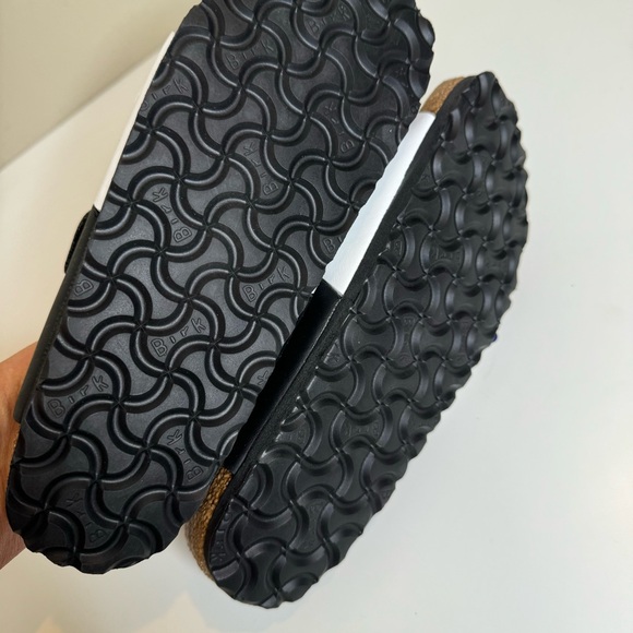 NEW Birkenstock Arizona Split Two-Strap Black & White Sandals size 5 - Picture 6 of 9